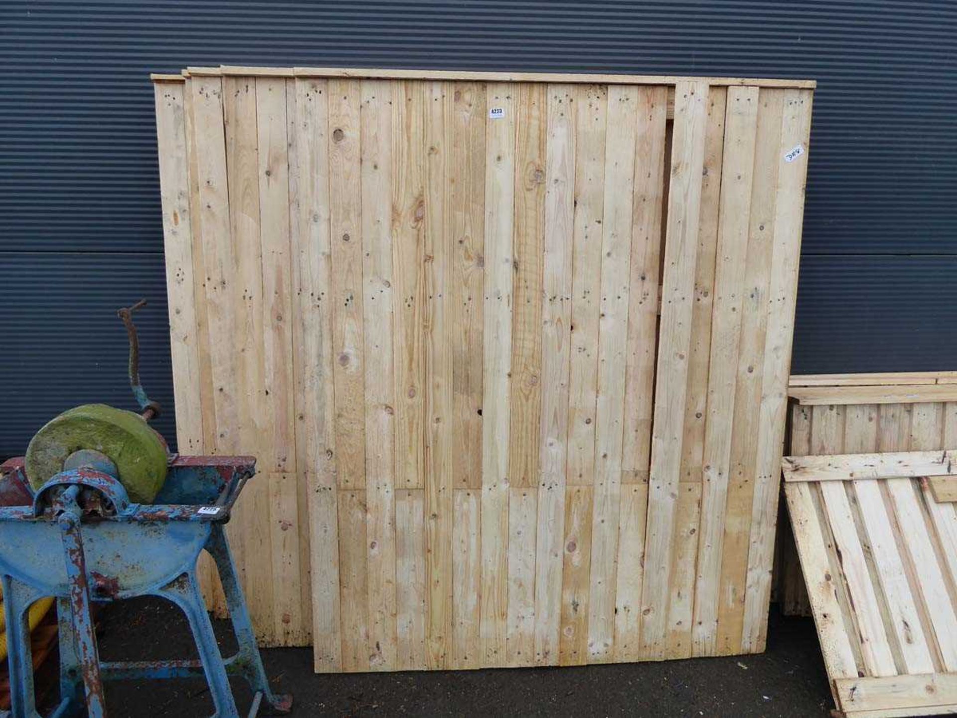 5 x 5ft wooden fence panels