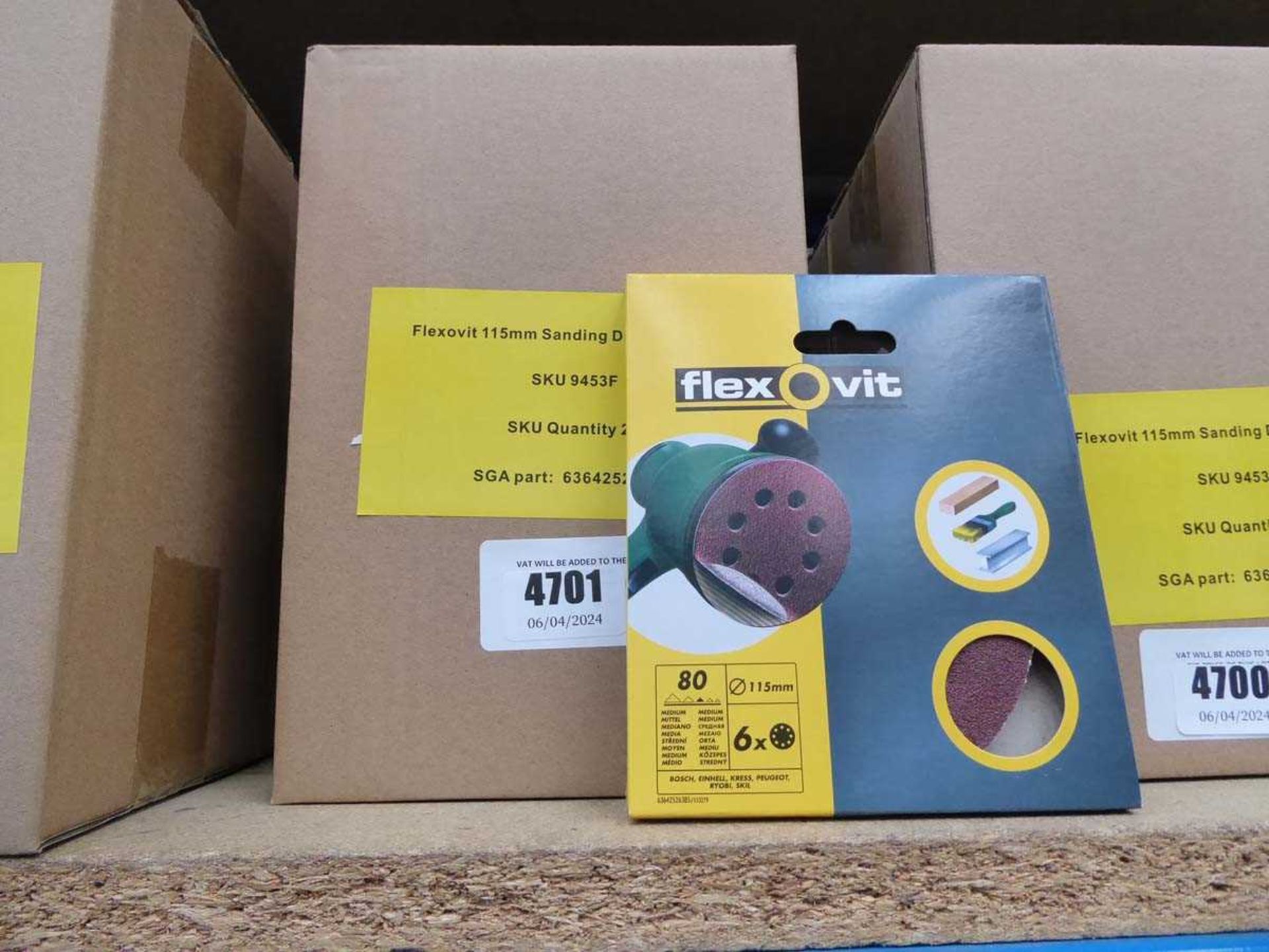 +VAT 4 x boxes of Flexovit 115mm, 80 grit sanding disks