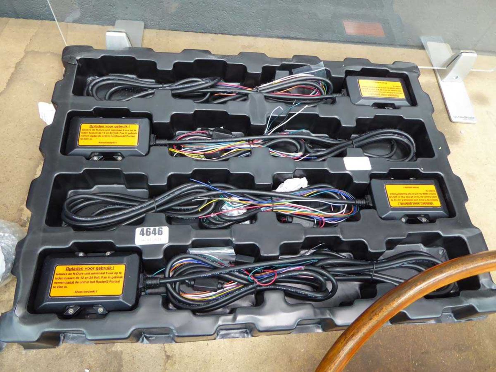 Tray of GPS IP68 vehicle trackers