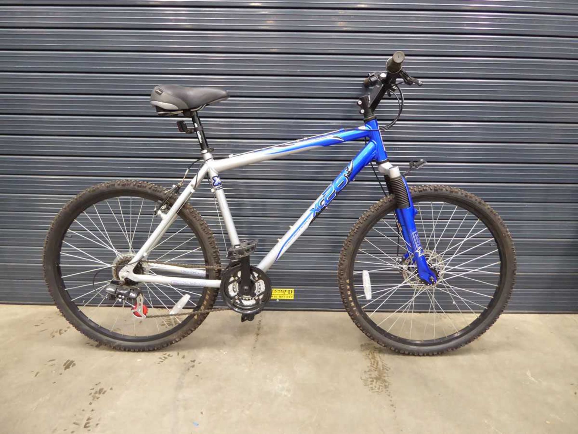 Apollo silver and blue gent's mountain bike