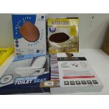 +VAT 4 assorted toilet seats