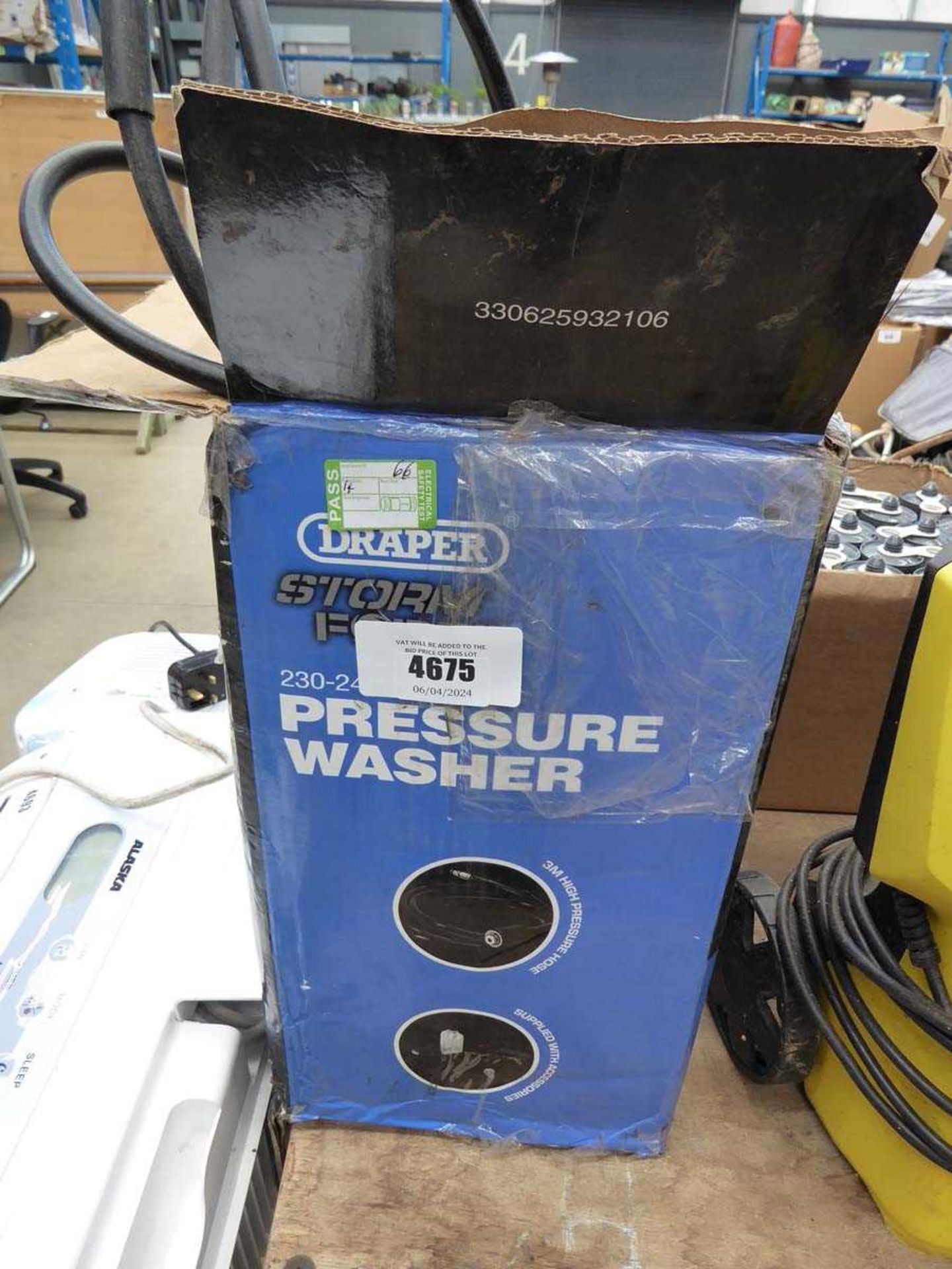 +VAT Small Draper pressure washer