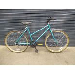 Turquoise Raleigh Oasis lady's mountain bike