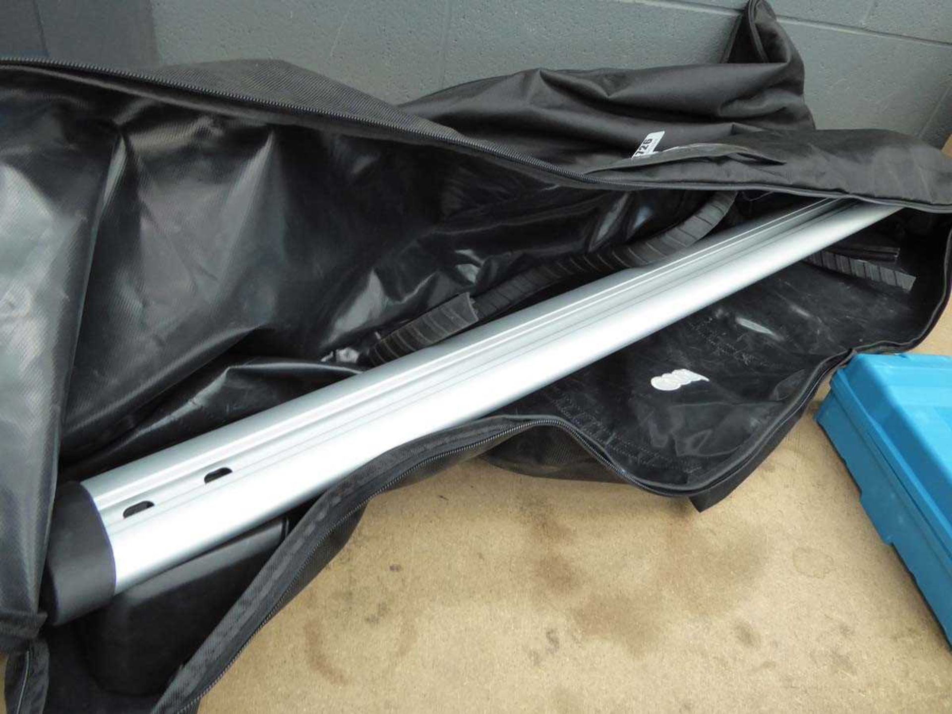 +VAT Set of Audi roof bars - Bild 3 aus 3