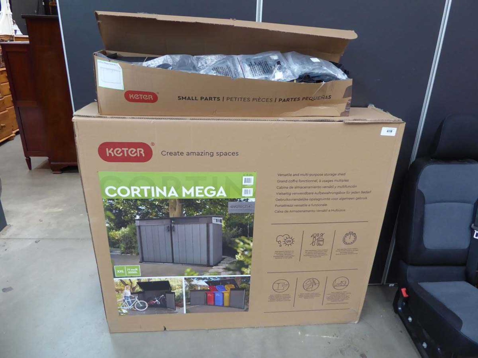 +VAT Keter Cortina Mega storage box with 2 boxes