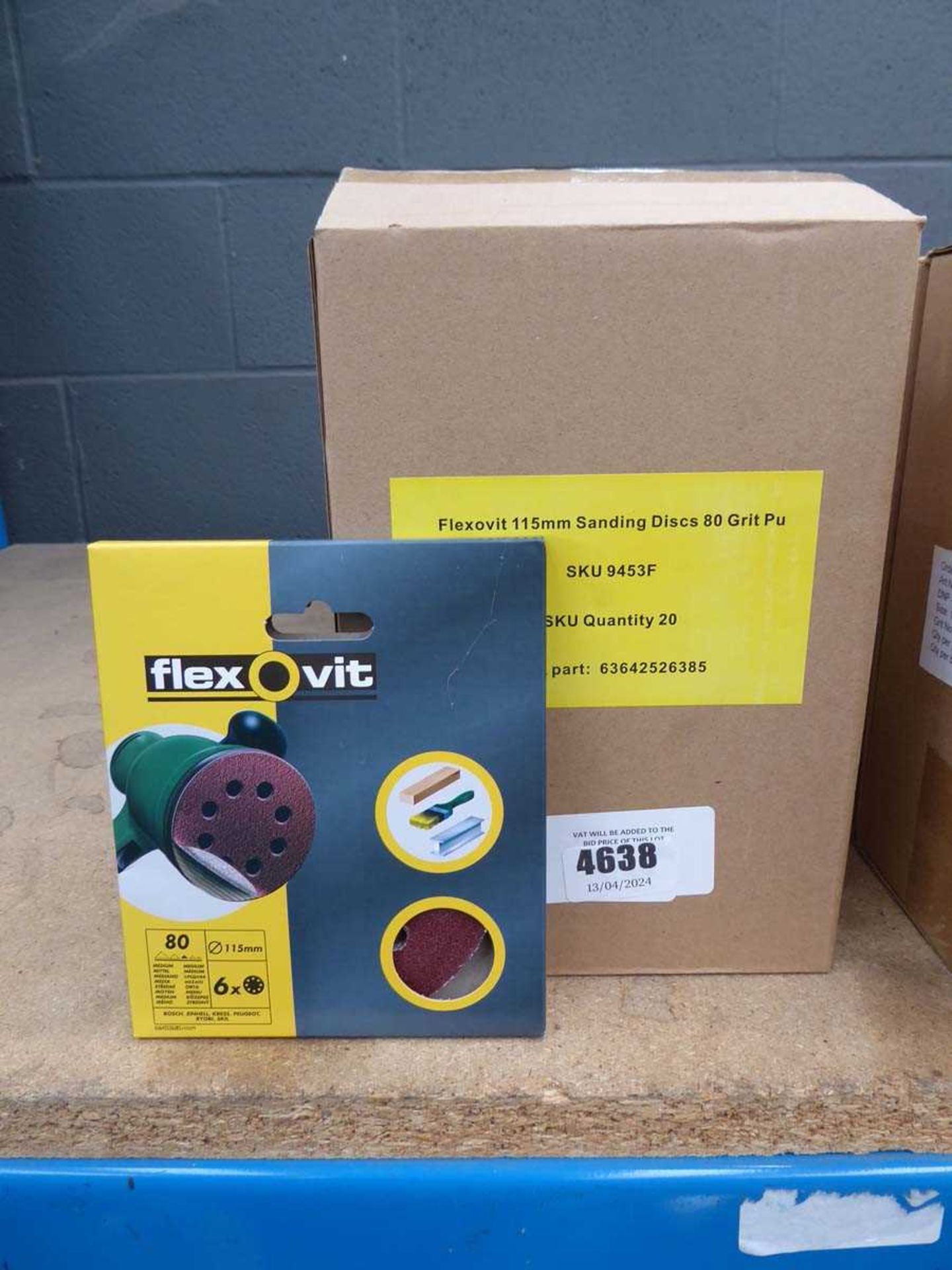 +VAT 4 x Boxes of Flexovit 115mm, 80 grit sanding disks
