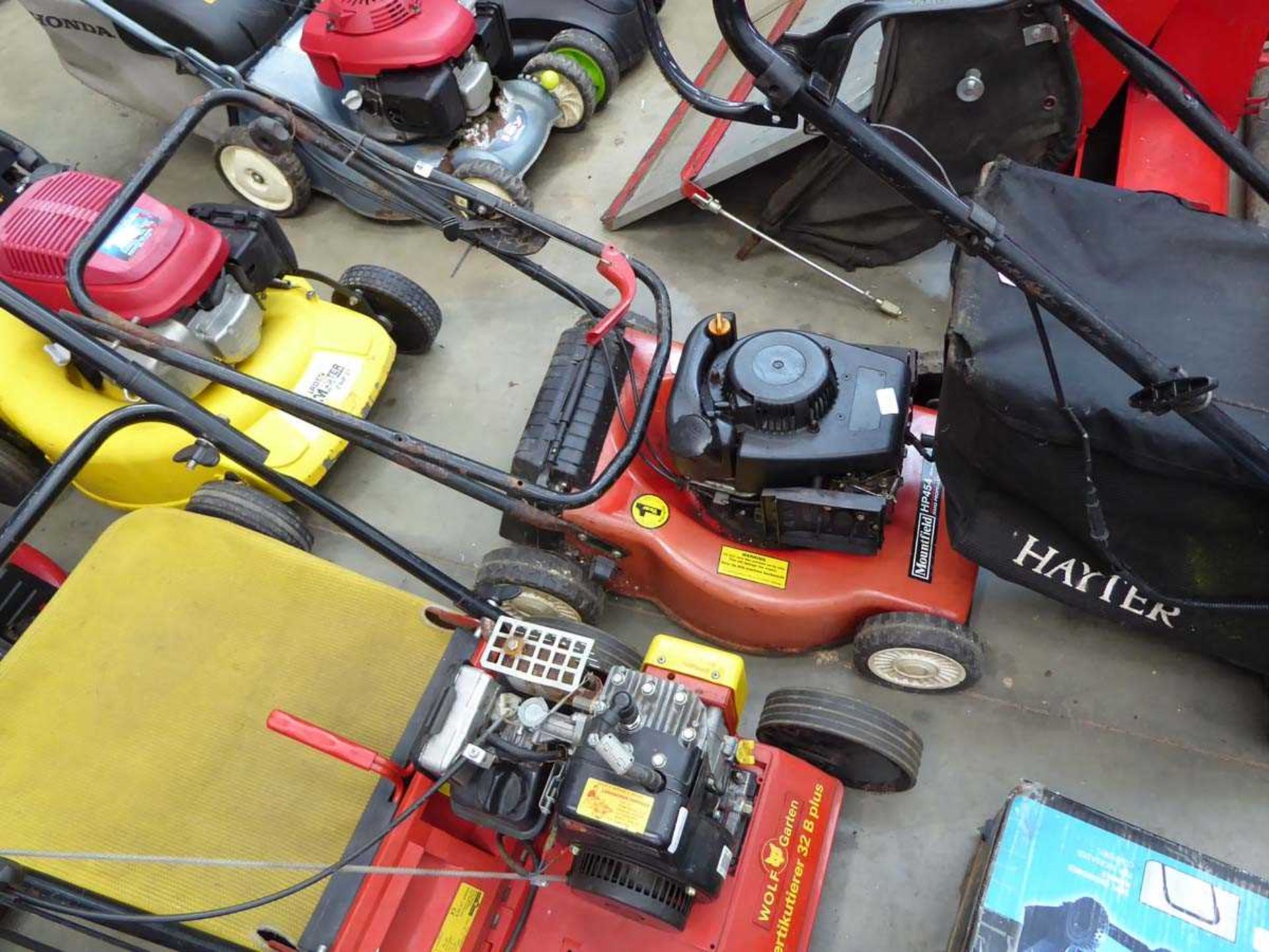 Mountfield petrol powered mower, no grass box