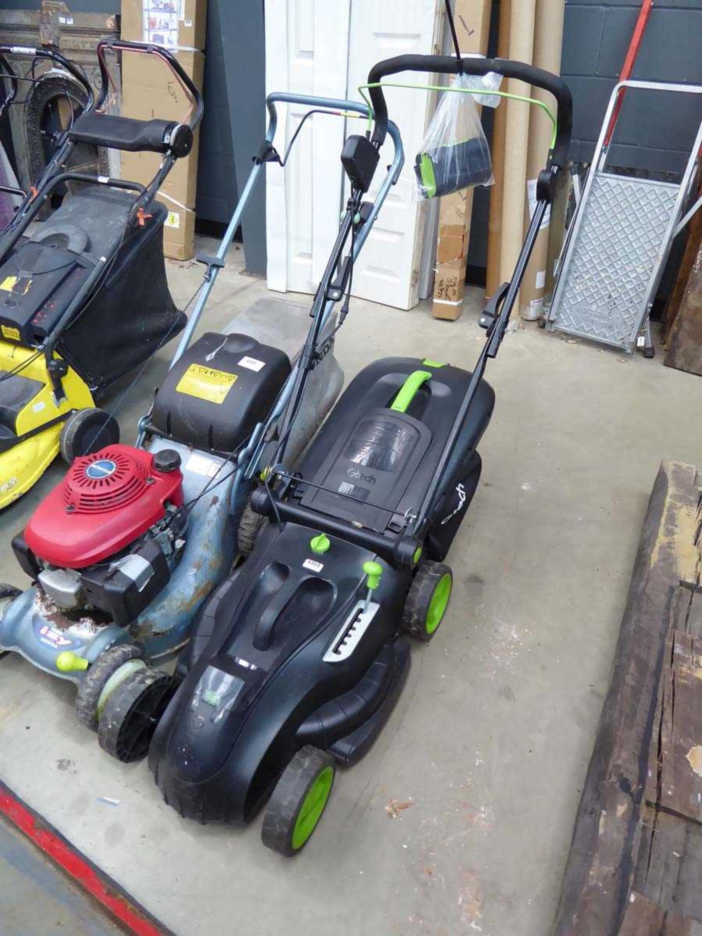 GTech battery powered mower with battery, no charger