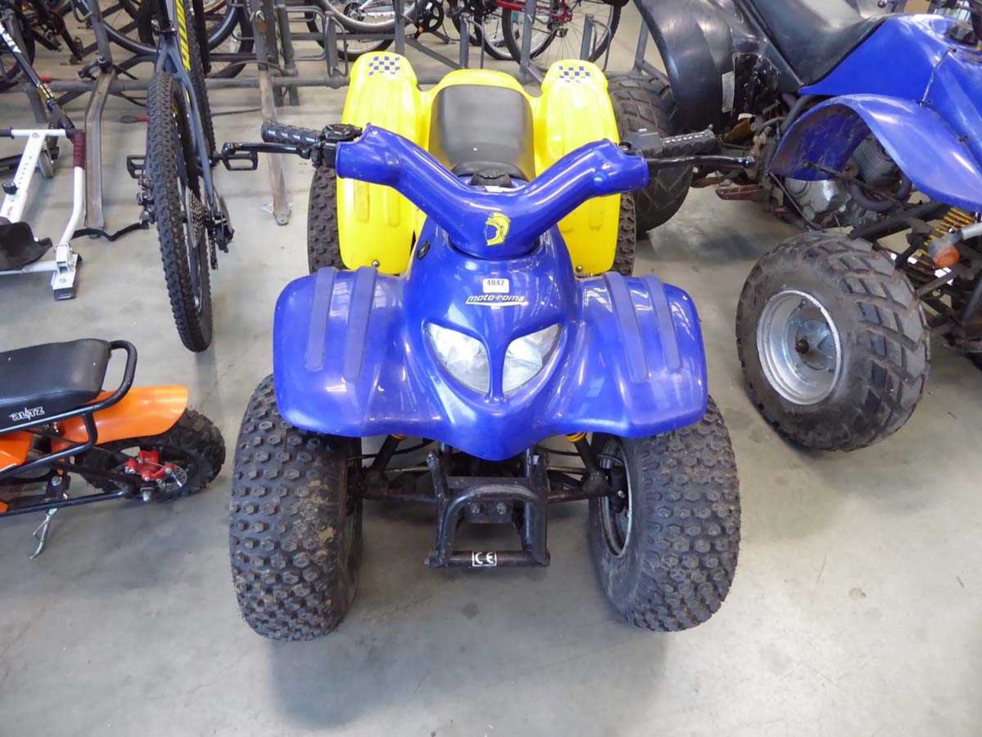 Motorama Blazer 110cc petrol powered blue and yellow quadbike - Image 2 of 4