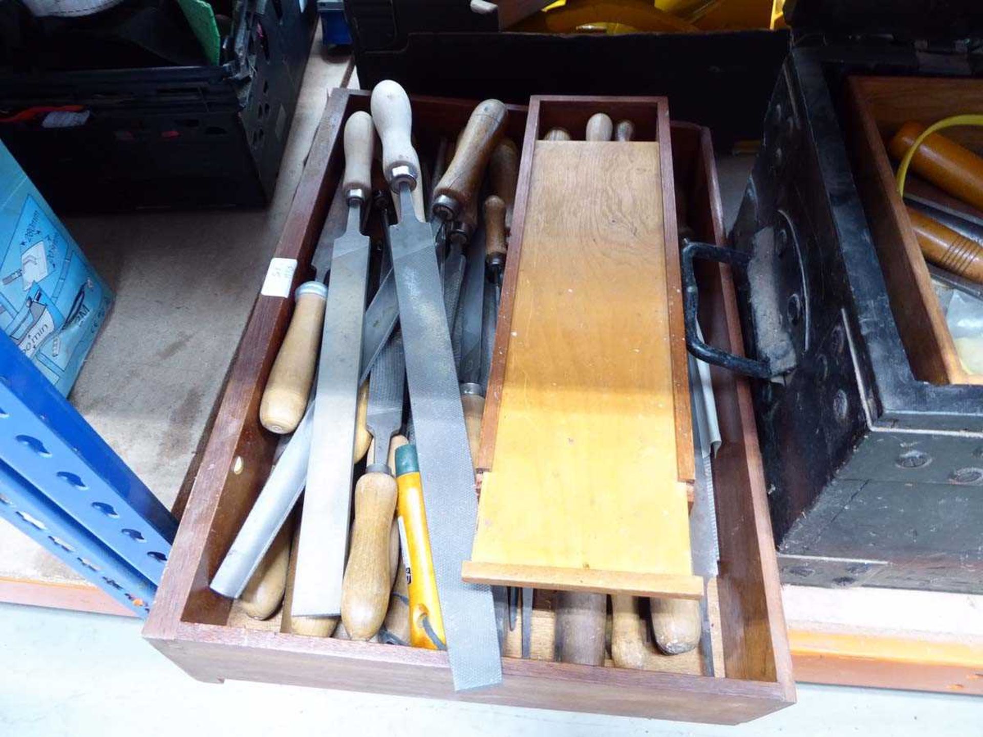 Large toolbox of assorted woodworking tools and drawer of files - Image 3 of 3