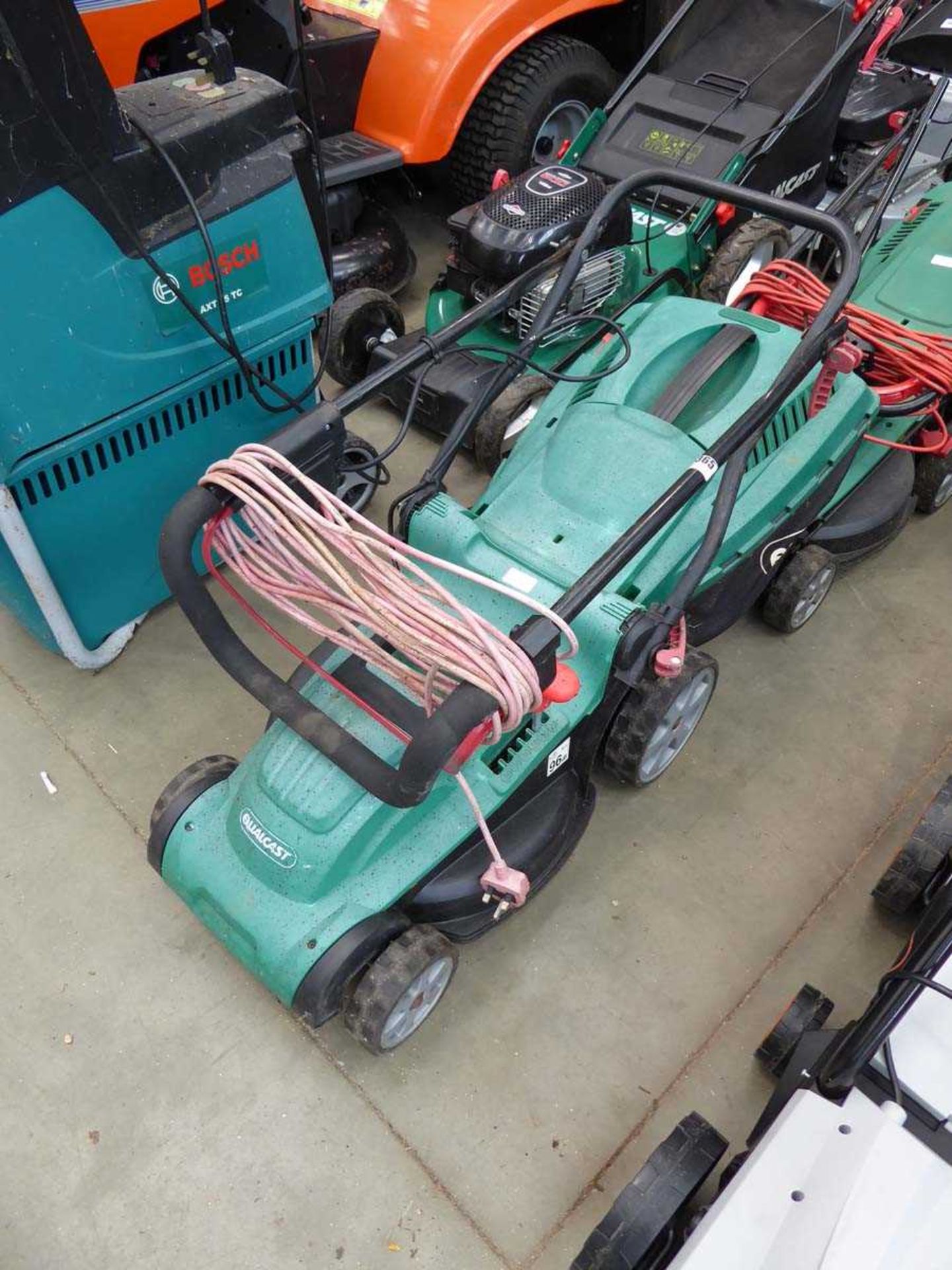 Qualcast electric mower with grass box