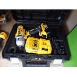 Dewalt DCF899P2 impact drive with battery, charger and manual