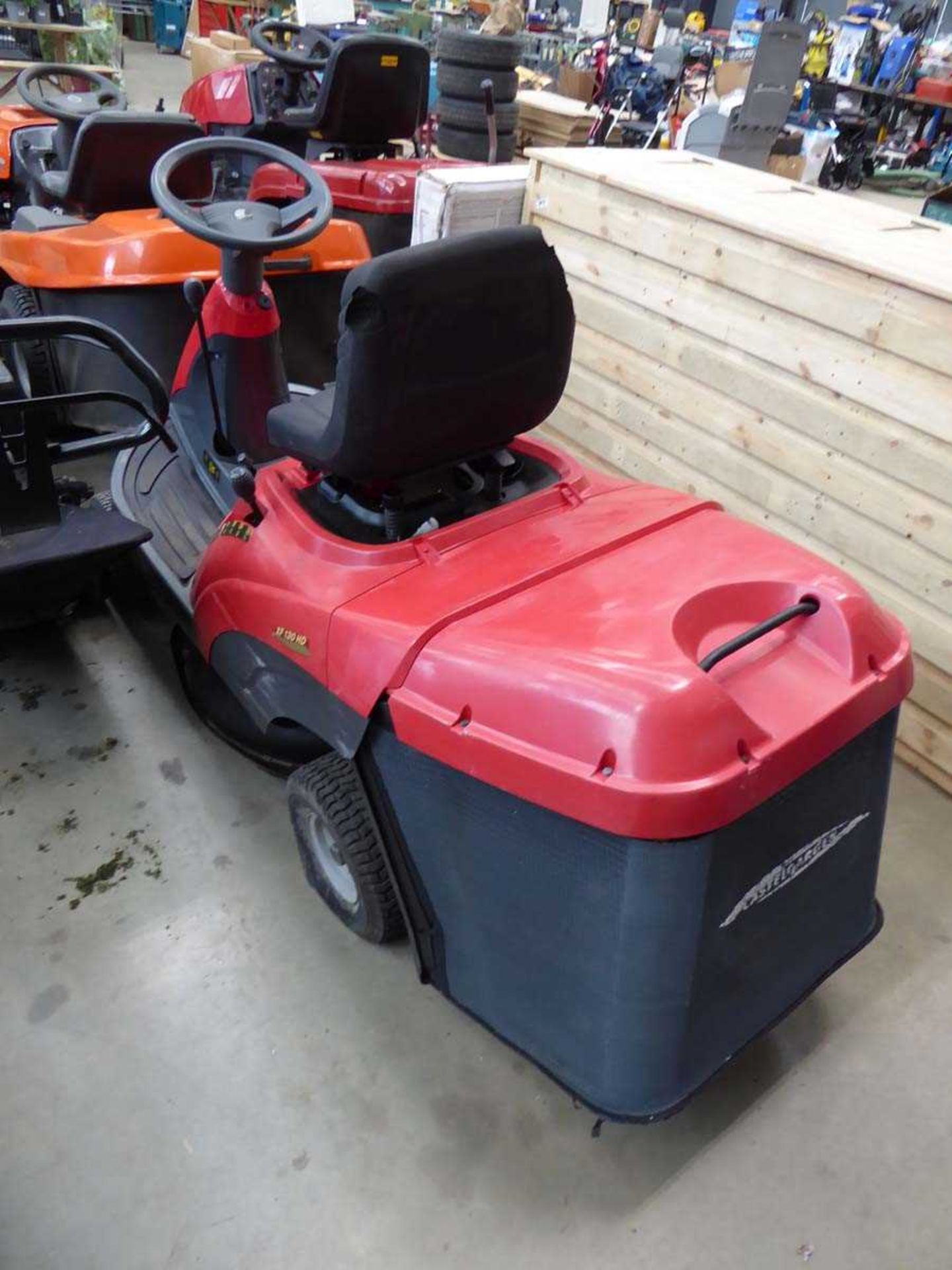 Castle Garden XF130 HD ride on mower with grass box