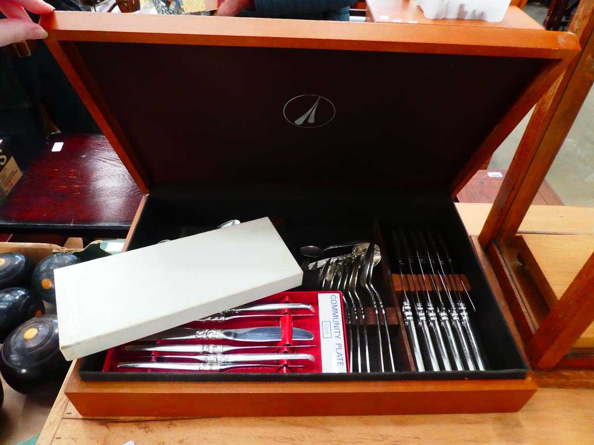 Cutlery canteen