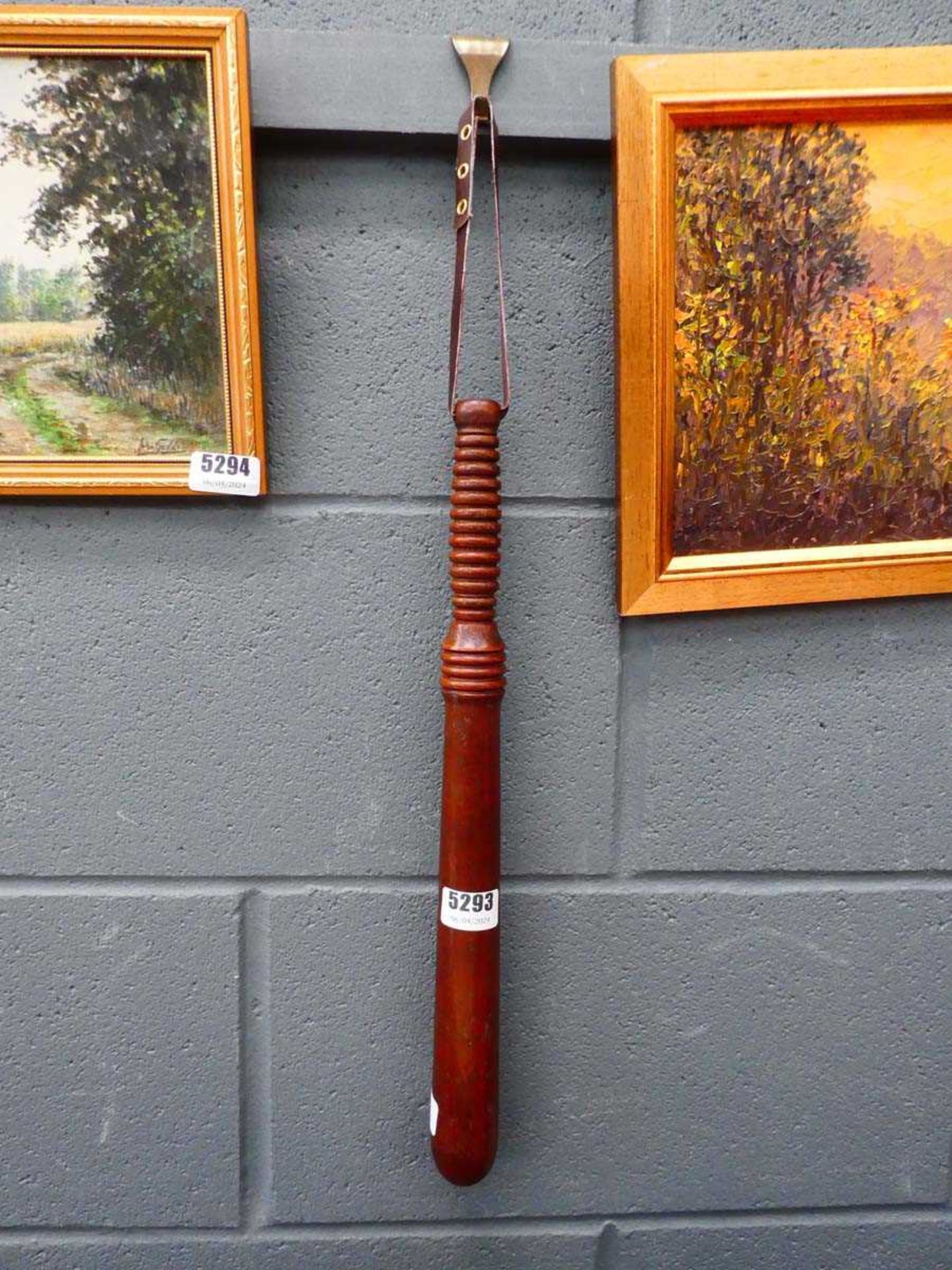 Turned wooden truncheon - Image 2 of 2