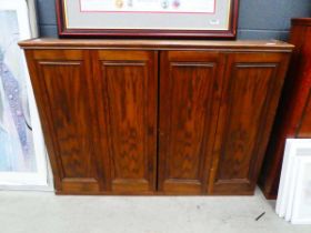 Oak double door cabinet