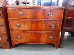 Victorian bow fronted chest of 2 over 2 drawers