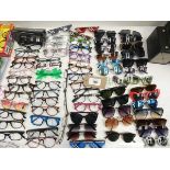 +VAT Quantity of loose sunglasses and reading glasses