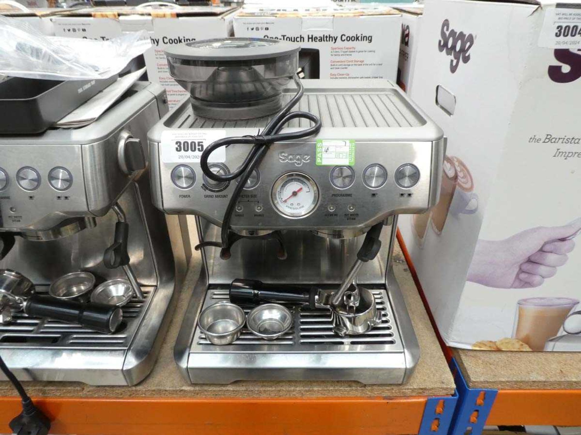 +VAT Unboxed Sage Barista Express coffee machine