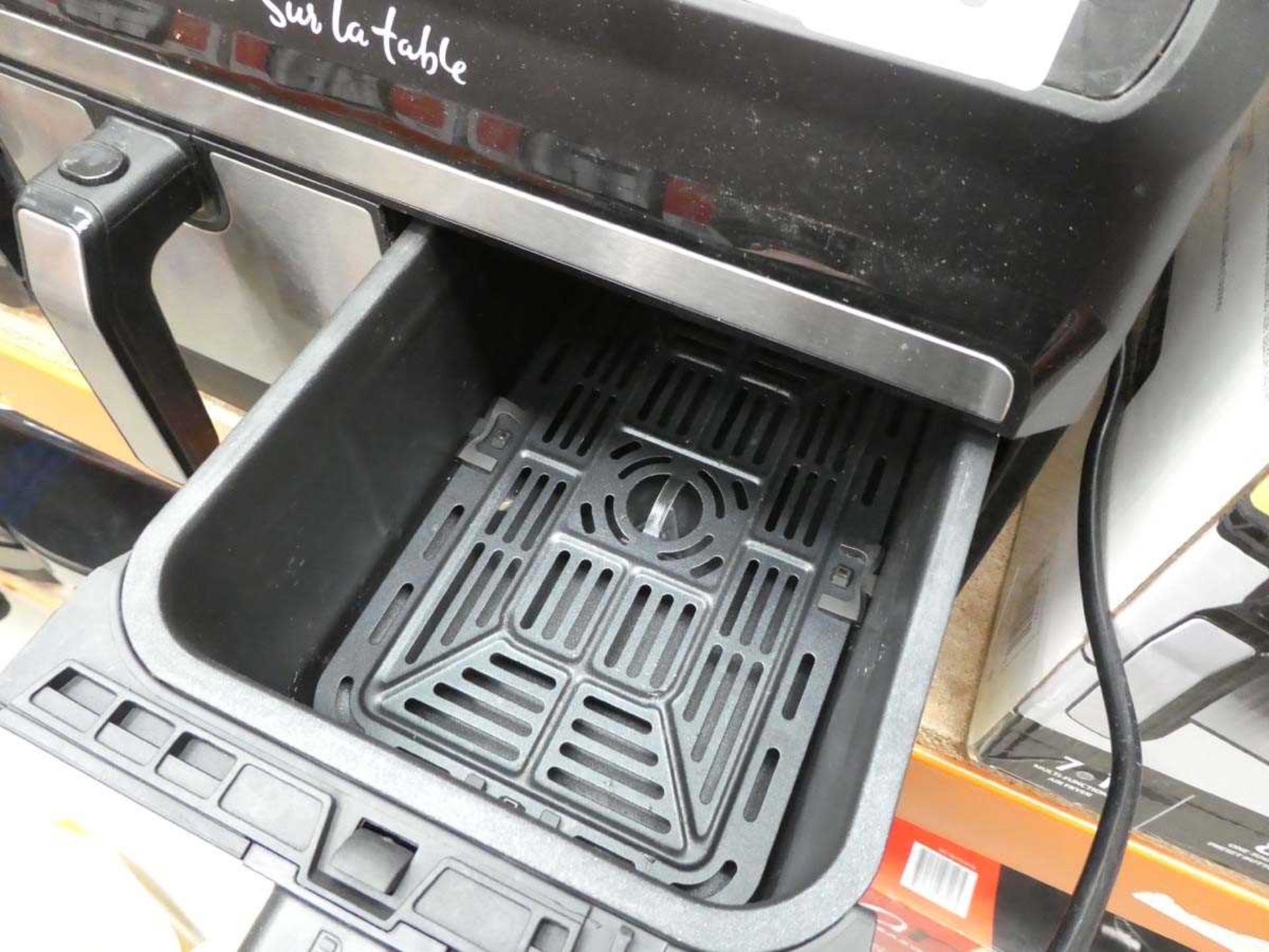 +VAT Unboxed dual basket air fryer - Image 2 of 2