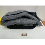 +VAT Set of 2 large grey removal blankets