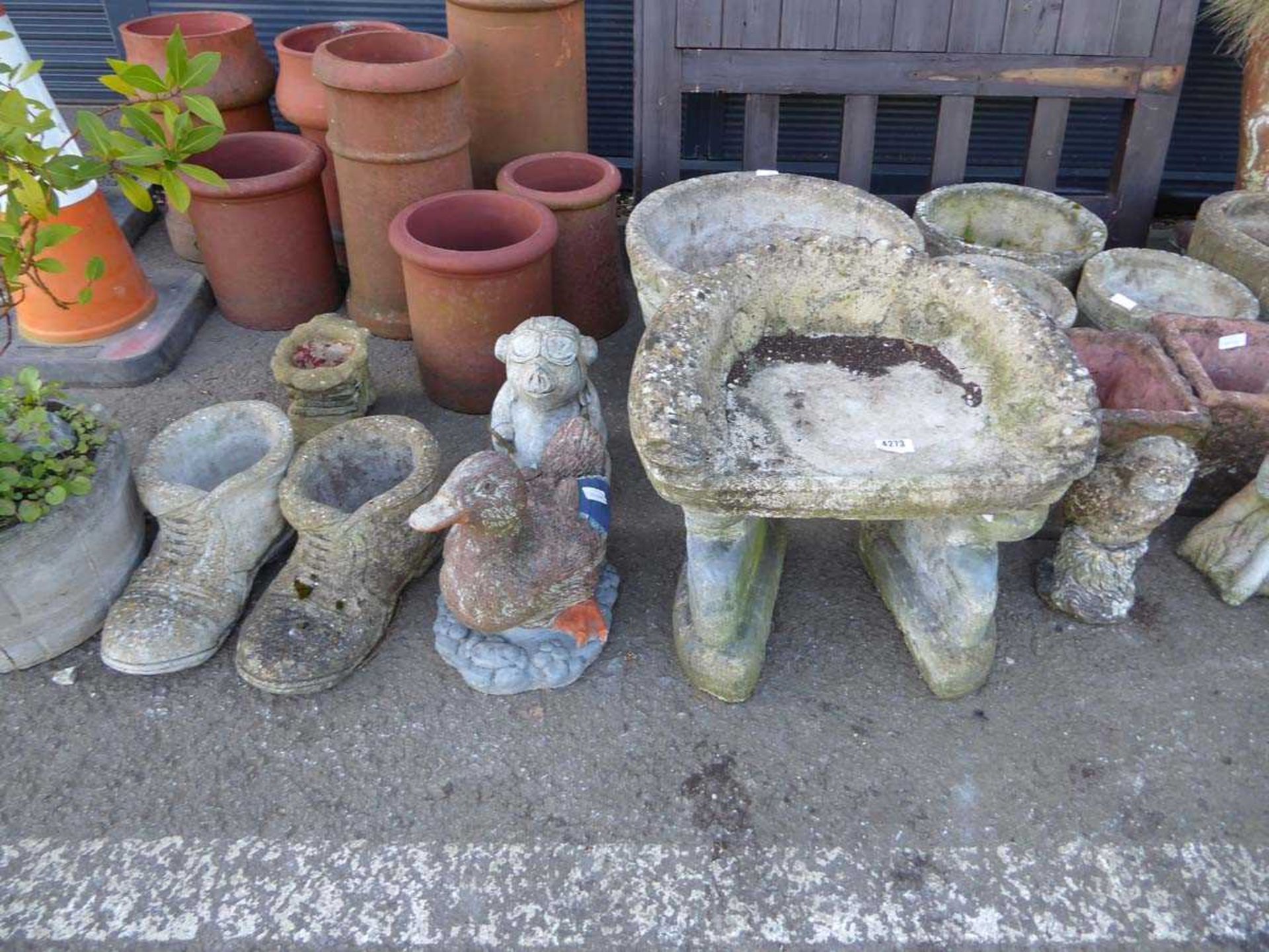 Large qty of concrete pots and garden ornaments - Image 2 of 6