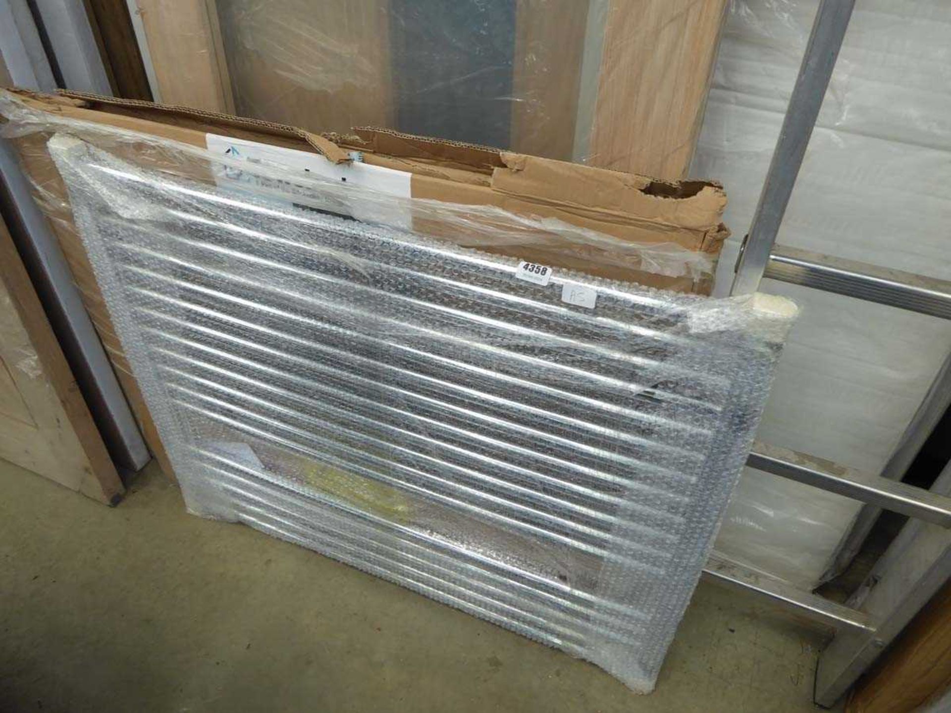 800 x 1000 chrome towel radiator