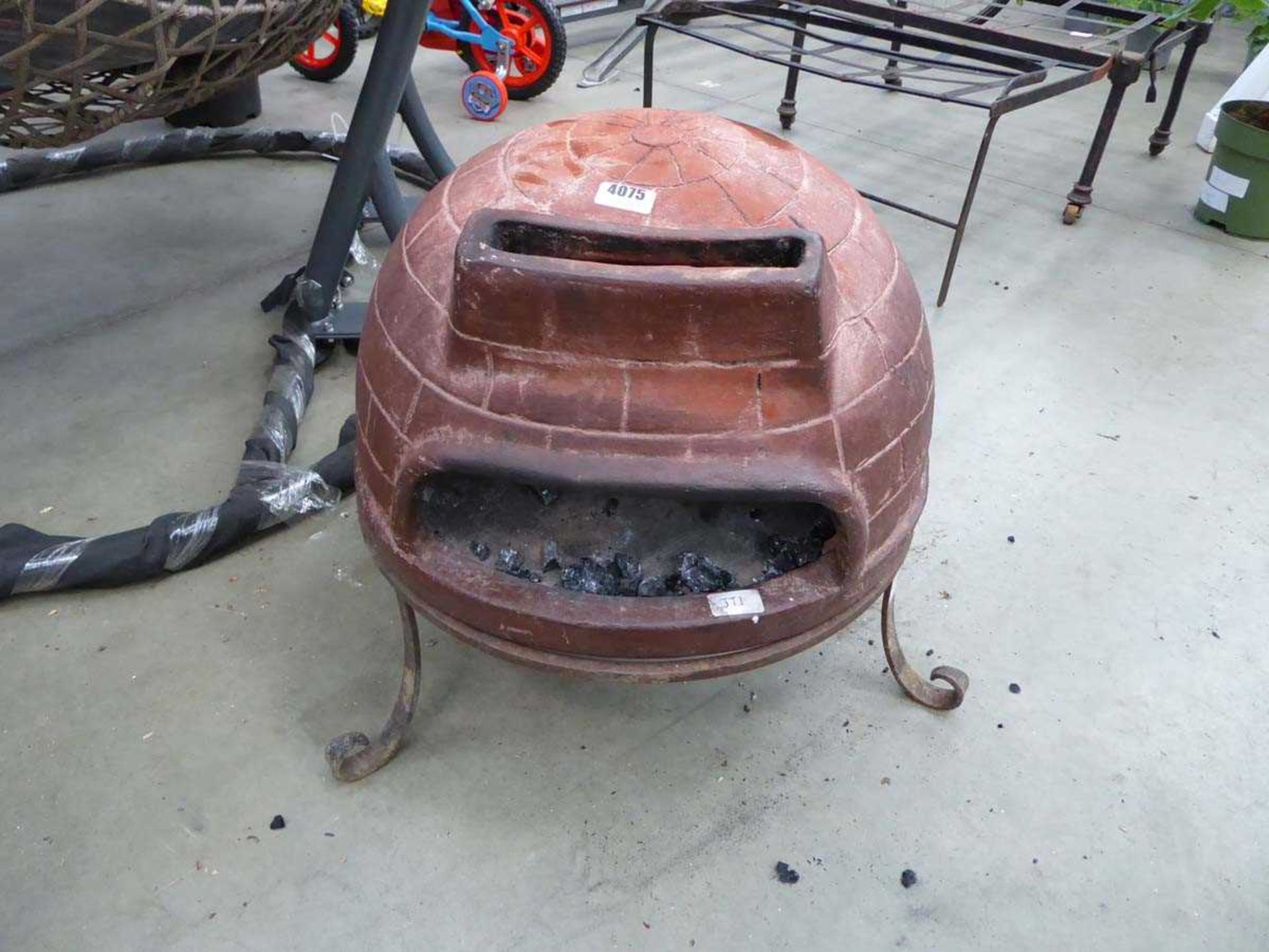 Pizza style oven/wood burner