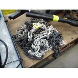 Various lengths of chain