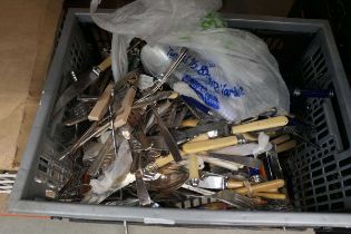 Box containing large qty of loose cutlery
