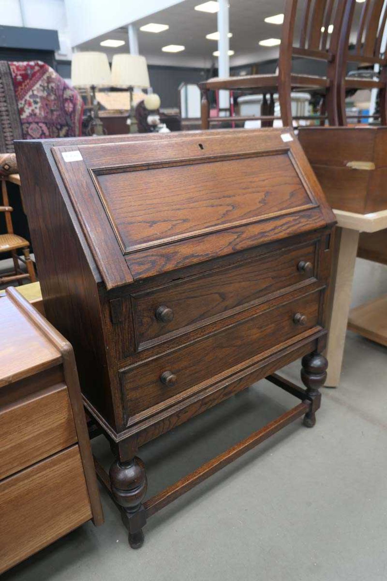 Oak bureau with 2 drawers under