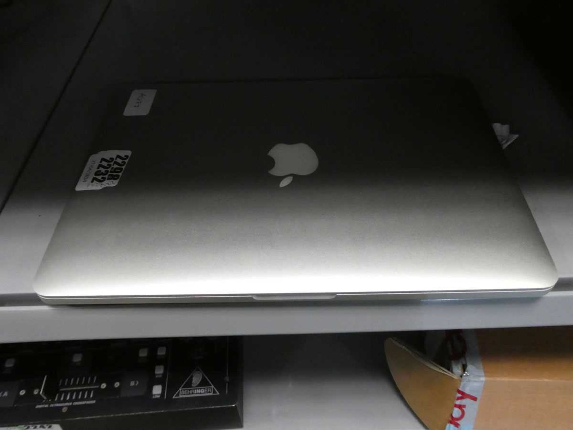 Apple MacBook Pro - Image 2 of 2