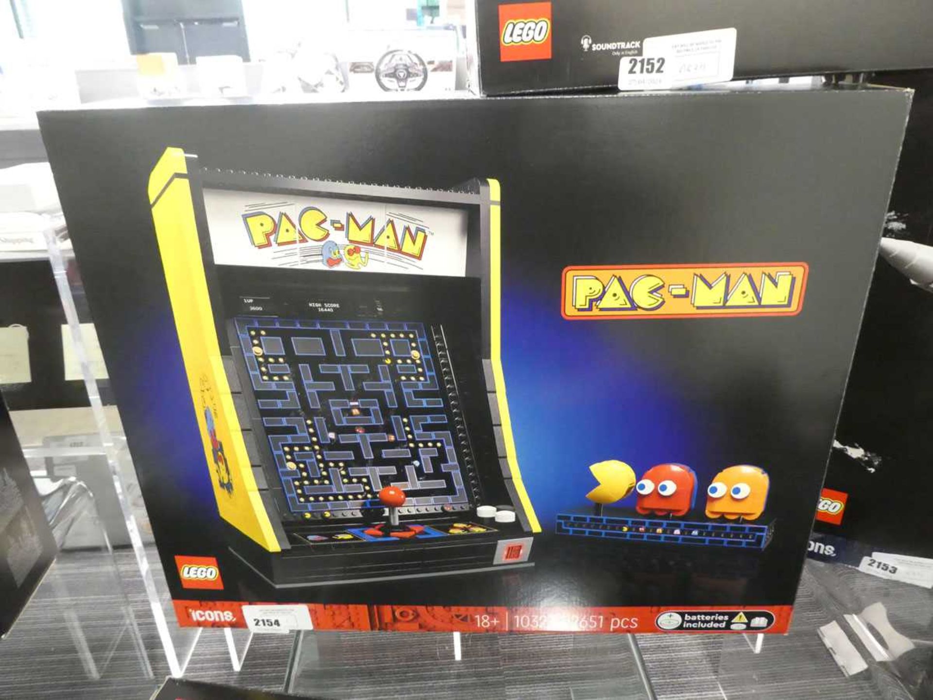 +VAT LEGO Icons PAC-MAN Arcade 10323 All LEGO is unchecked. No guarantee that LEGO in boxes is