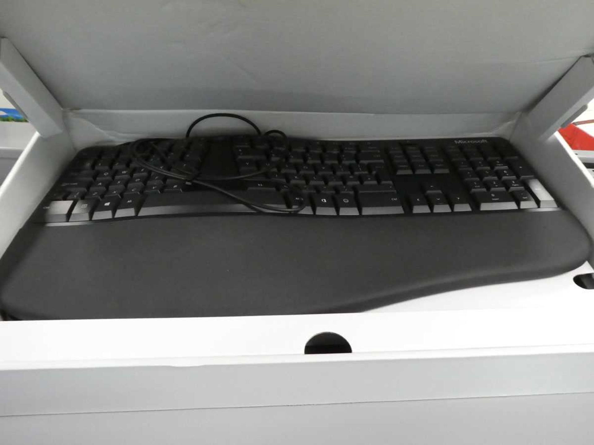 2 boxed wireless keyboards - Image 3 of 3