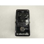 +VAT TC Electronic Dark Matter effects pedal