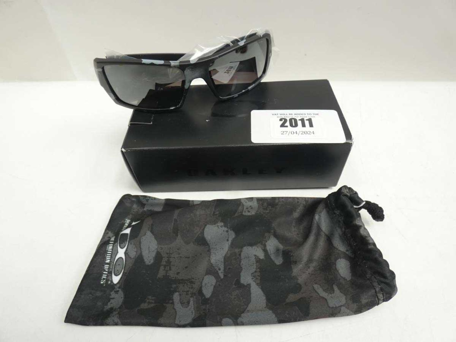 +VAT Oakley B860 sunglasses with box