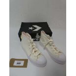 1 x Junior converse, UK 4