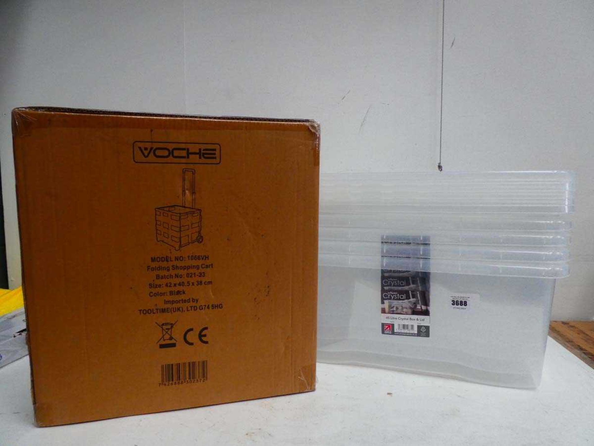 +VAT 5x 45L storage boxes with lids plus a Voche folding shopping cart
