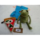 +VAT Jelly Cat fergus frog and amusable pizza plush toys with dust bag