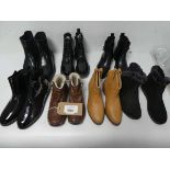 +VAT Bundle of ladies ankle boots of various styles and sizes, includes- Pavers + New Look