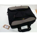 +VAT Targus multi section bag