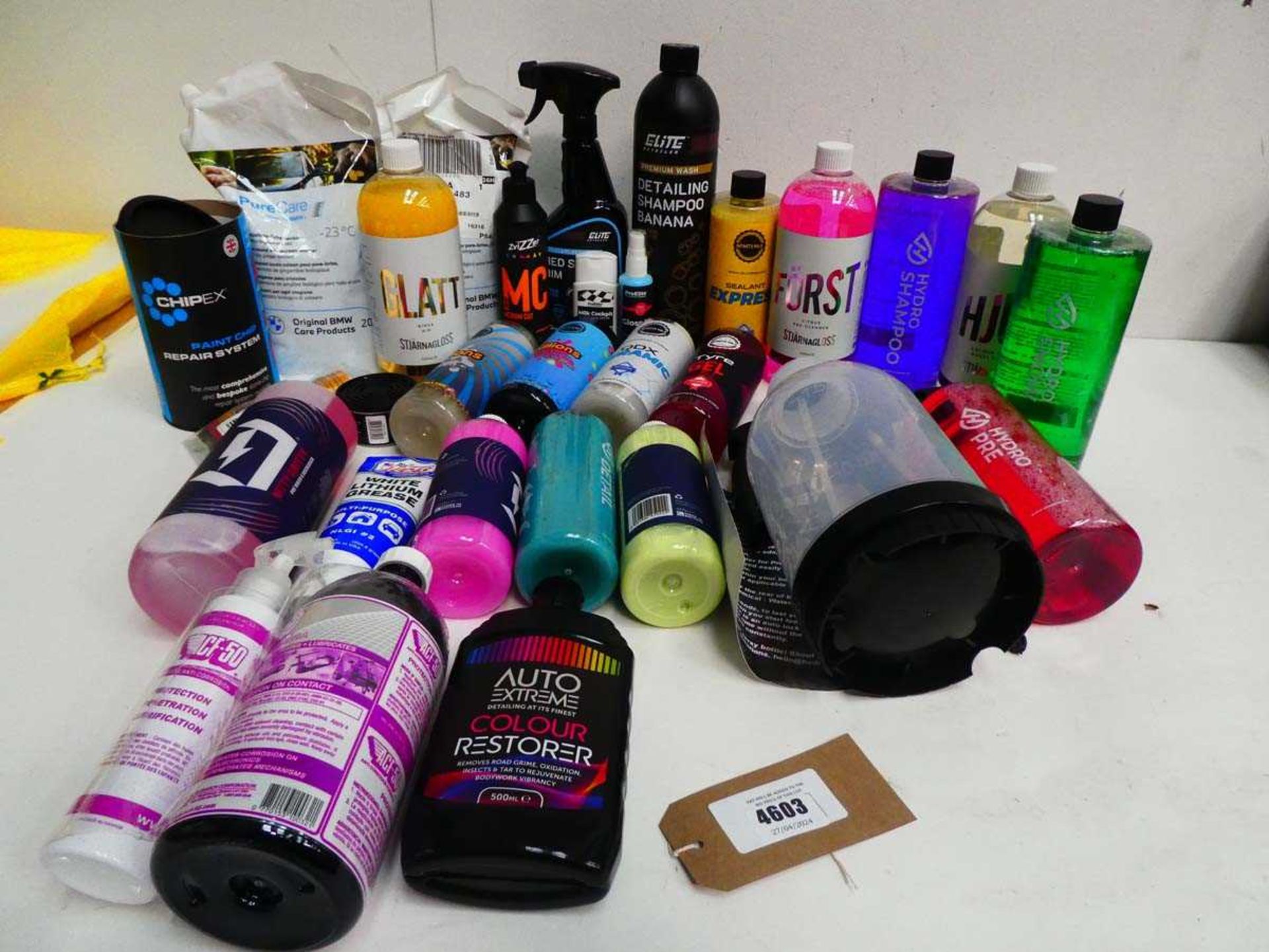 +VAT Large selection of car cleaning items to include shampoos, interior cleaner, colour restorer,