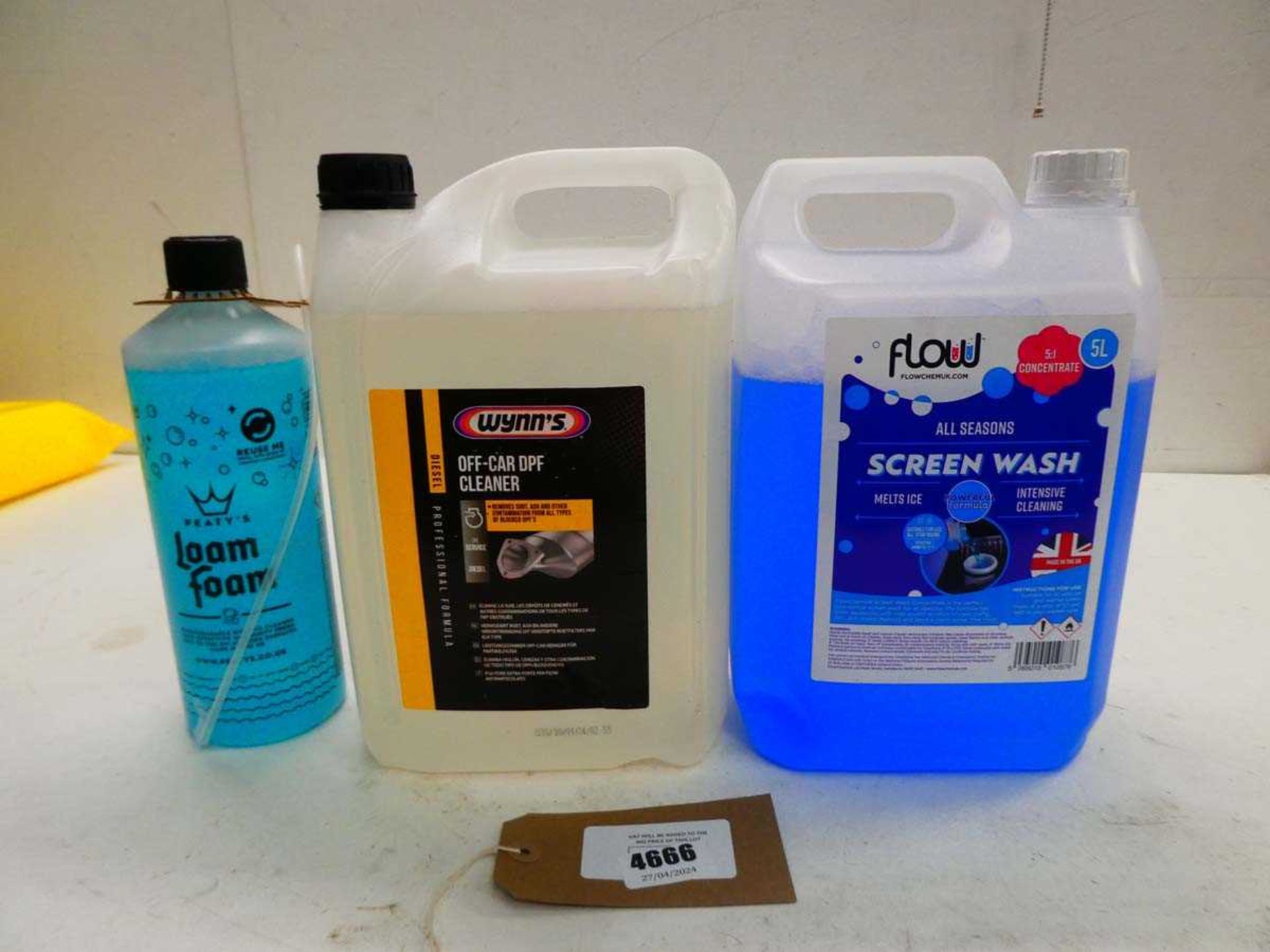 +VAT Flow screen wash, Wynn's off-car DPF cleaner and Peaty's loam foam