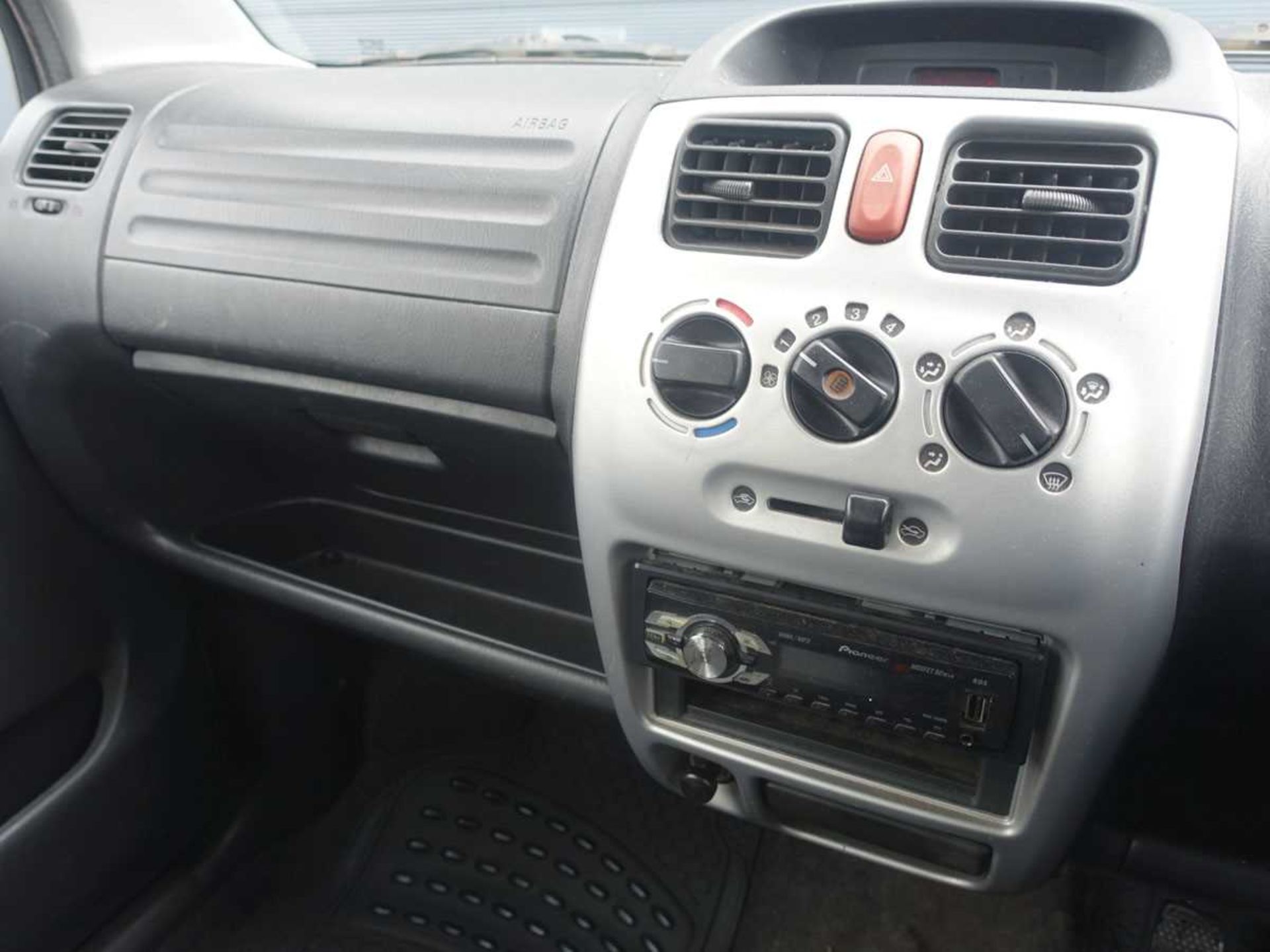 (KS53 APY) 2003 Suzuki Wagon R+ S-Limited, first registered 17.12.2003, 5 door hatchback in - Image 9 of 10