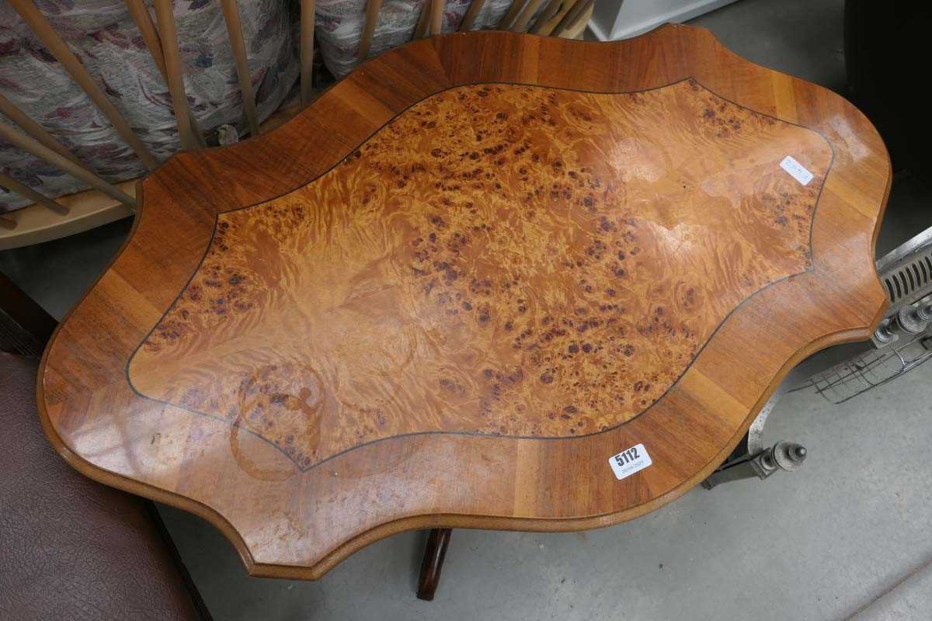 Reproduction burr walnut coffee table - Image 2 of 2