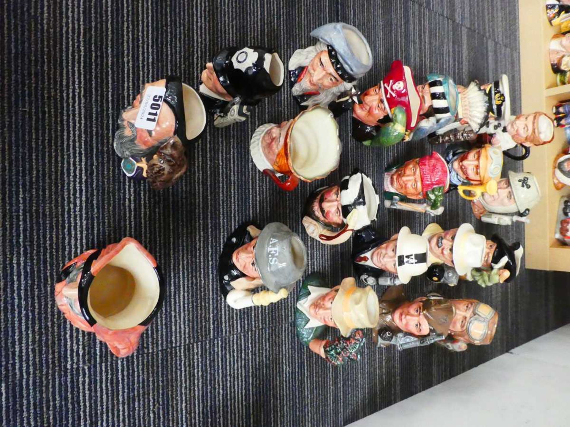 Approx. 21 small Character Jugs depicting Falstaff, policeman, wizard, air raid warden, soldier of - Image 3 of 3