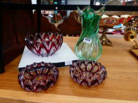 3 x ruby glass bowls, green glass vase plus a Spode millennium plate