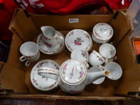 Rose patterned Japanese export tea service