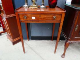 Small Georgian single drawer desk