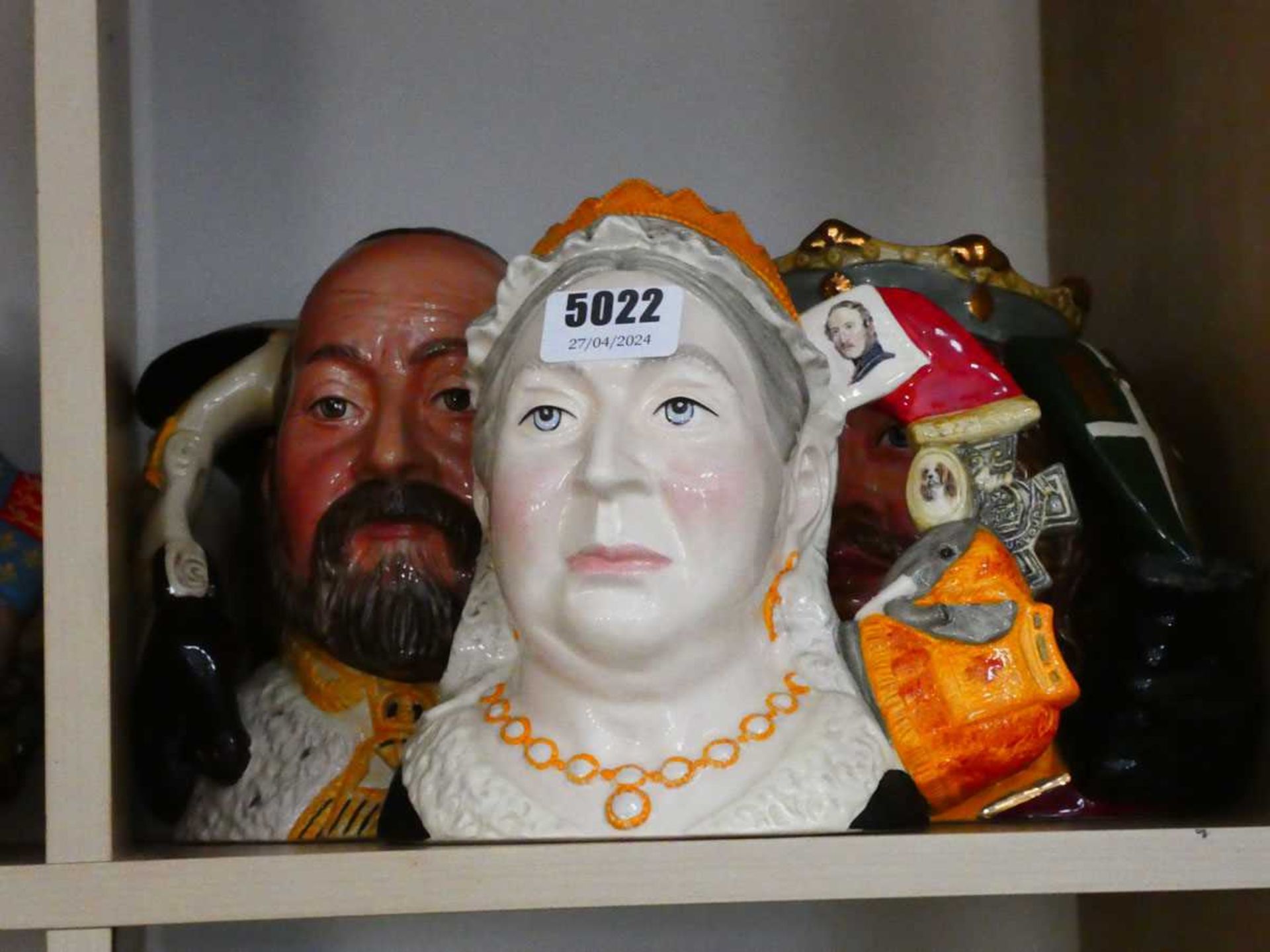 Various large Character Jugs depicting Kings and Queens of Britain, to include Queen Victoria, - Image 3 of 3